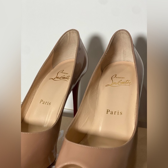 Christian Louboutin New Very Prive Patent 100 Nude Heels - Picture 14 of 16